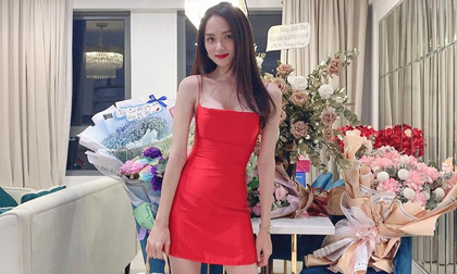 Sau Tăng Thanh Hà, Hương Giang Idol lại khiến fan 'hoảng hốt' vì thân hình gầy gò, yếu ớt