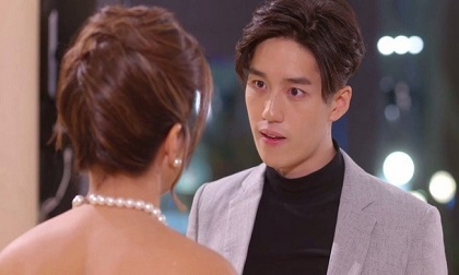 Gặp chồng cũ đi đăng kí kết hôn thì bị mỉa mai, nhìn thân thế “người rước” vợ cũ mà anh ta bàng hoàng