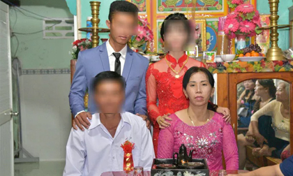 Cả xóm lo mất Tết vì vỡ hụi 7 tỉ đồng