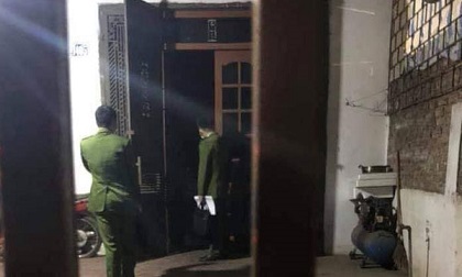 Cụ ông hơn 70 tuổi mang dao chém trọng thương 3 người nhà em gái chỉ vì việc đóng mở cửa sổ