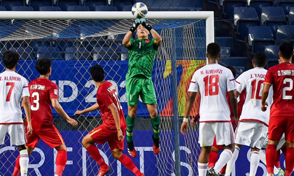 Khi Bùi Tiến Dũng lại trở thành cứu tinh của U23 Việt Nam