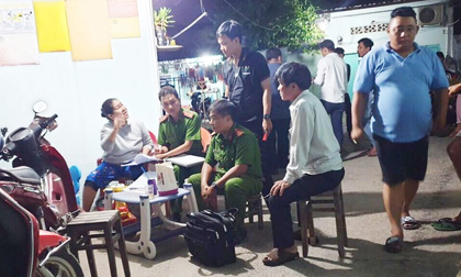 Nữ sinh treo cổ trong phòng trọ
