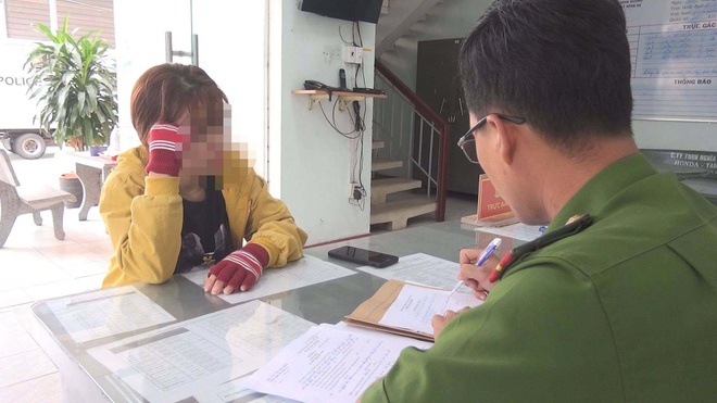 Dang tin cau like, co gai ban hang online bi phat 12 trieu hinh anh 1 online.jpg