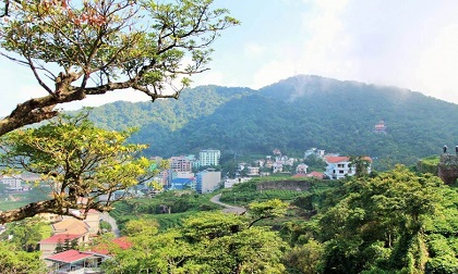 Du lịch dịp Tết quanh Hà Nội, đi đâu là hợp với tiêu chí vui - đẹp - phí hạt hạt dẻ?