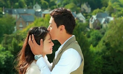 Có 5 thứ phụ nữ càng để lộ ra nhiều thì lại càng được chồng yêu chiều hết mực