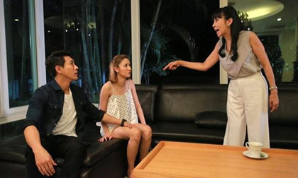 Chồng “mặt dày” ngoại tình có con còn hớn hở về khoe 'Tết này có lộc', ai ngờ vợ cười lớn tiết lộ 1 số thông tin cơ mật mà anh ta sợ 'mất mật'