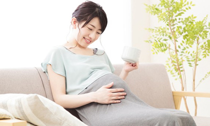 Những thói quen gây hại cho mẹ bầu, nhất là điều thứ 2