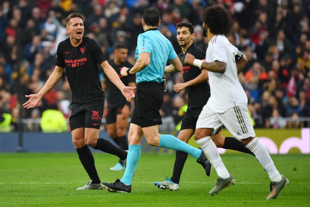 Real chiem ngoi dau La Liga sau khi thang Sevilla hinh anh 5 rs7.jpg