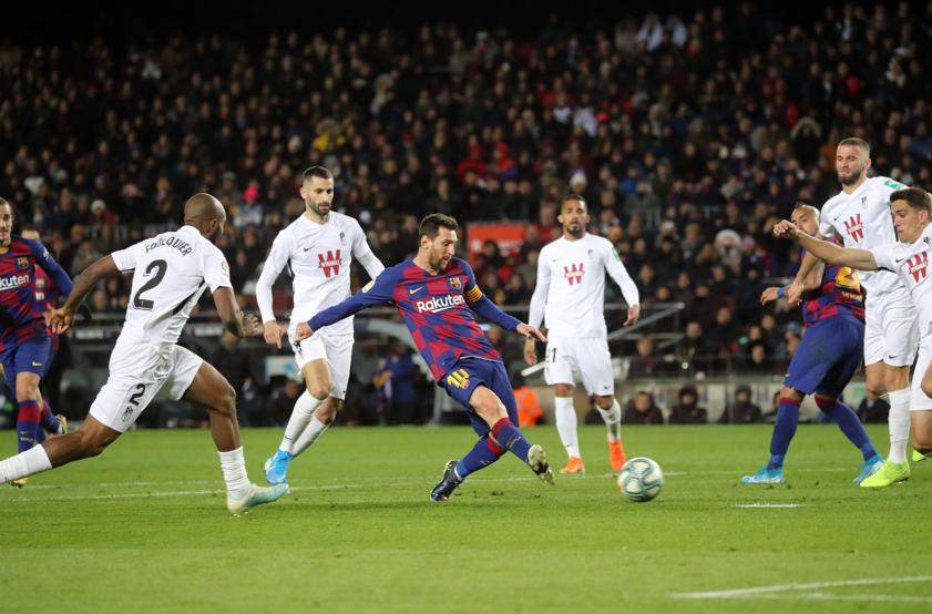 Vidal giat got dieu nghe cho Messi ghi ban ha Granada hinh anh 2 Messi3.jpg