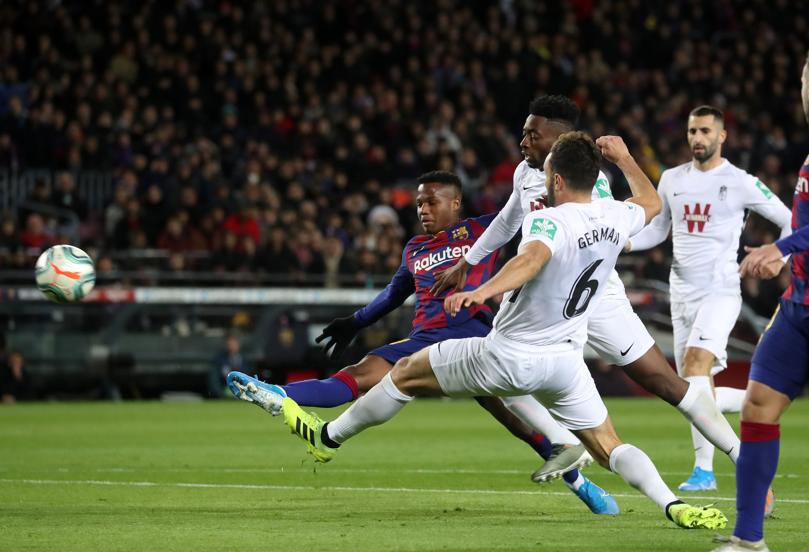 Vidal giat got dieu nghe cho Messi ghi ban ha Granada hinh anh 7 Messi7.jpg