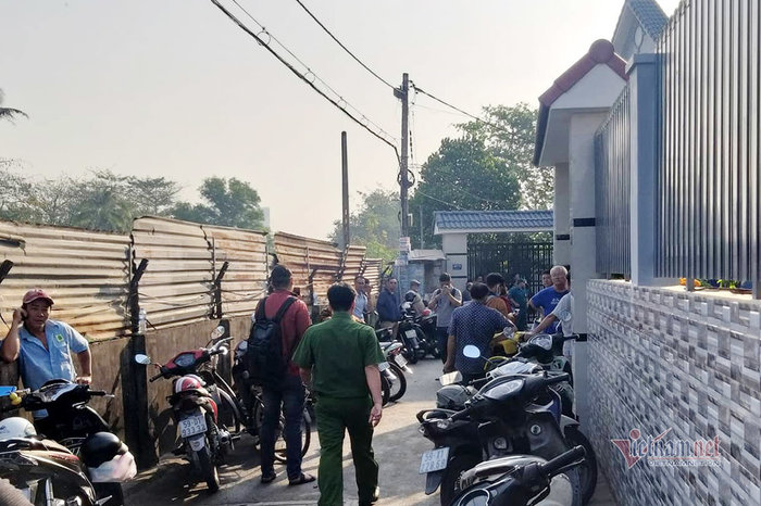 Con hẻm nhỏ nơi xảy ra vụ cháy 5 người một nhà tử vong. Ảnh: báo Vietnamnet