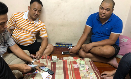 Phá sòng bạc trá hình ở trung tâm TP.HCM
