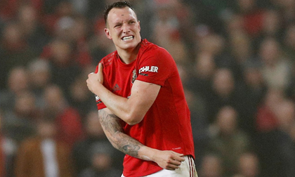MU thua 0-2 trên sân nhà trước Burnley