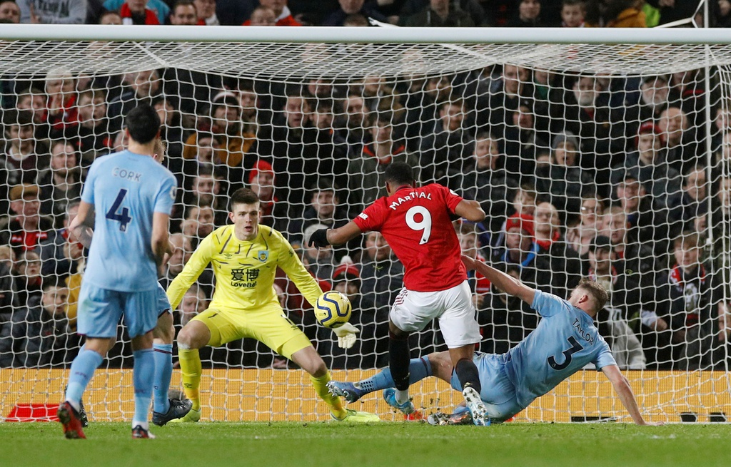 MU thua 0-2 tren san nha truoc Burnley hinh anh 1 p1.JPG
