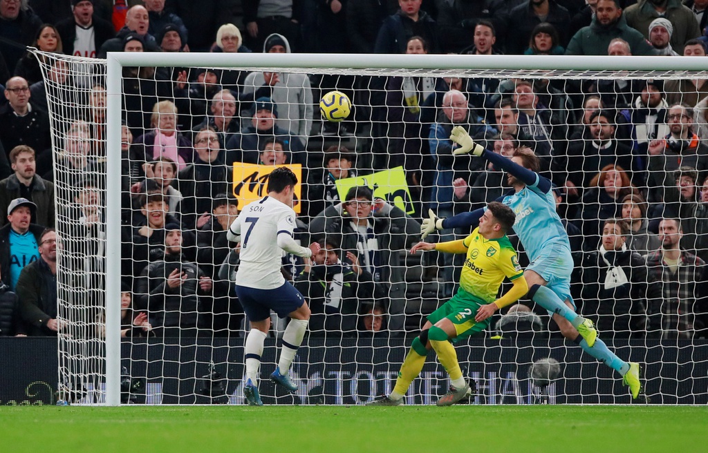 Son Heung-min toa sang de giup Tottenham thang chat vat hinh anh 9 t9.JPG