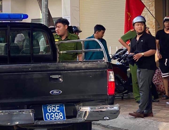 Dai uy canh sat bi dam chet chieu 30 Tet hinh anh 3 e42114cb7dd88586dcc9.jpg