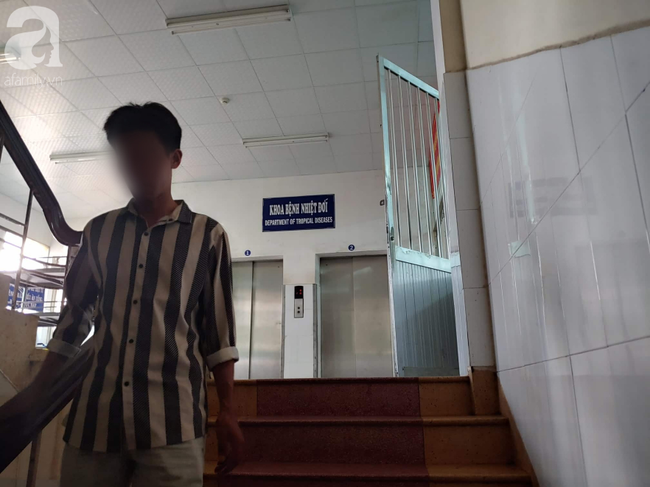 TP.HCM theo dõi sức khoẻ 7 người tiếp xúc với 2 cha con Trung Quốc nhiễm virus corona - Ảnh 1. TP.HCM theo dõi sức khoẻ 7 người tiếp xúc với 2 cha con Trung Quốc nhiễm virus corona - Ảnh 1.