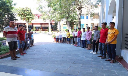 Bắt 27 đối tượng tổ chức đá gà, lắc tài xỉu ăn tiền ngày Tết