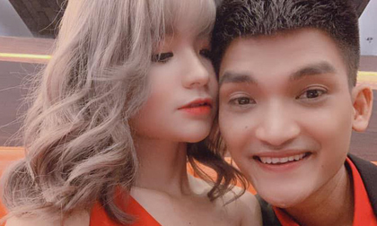 Bạn gái Mạc Văn Khoa chúc mừng đám cưới Duy Mạnh, vô tình để lộ mình cũng sắp kết hôn?