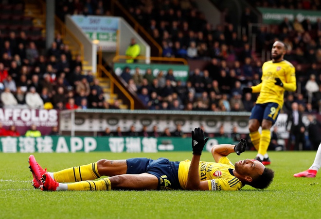 Arsenal hoa tran thu 4 lien tiep tai Premier League hinh anh 1 2020_02_02T141637Z_644804100_RC2ESE9A5P1T_RTRMADP_3_SOCCER_ENGLAND_BUR_ARS_REPORT.JPG