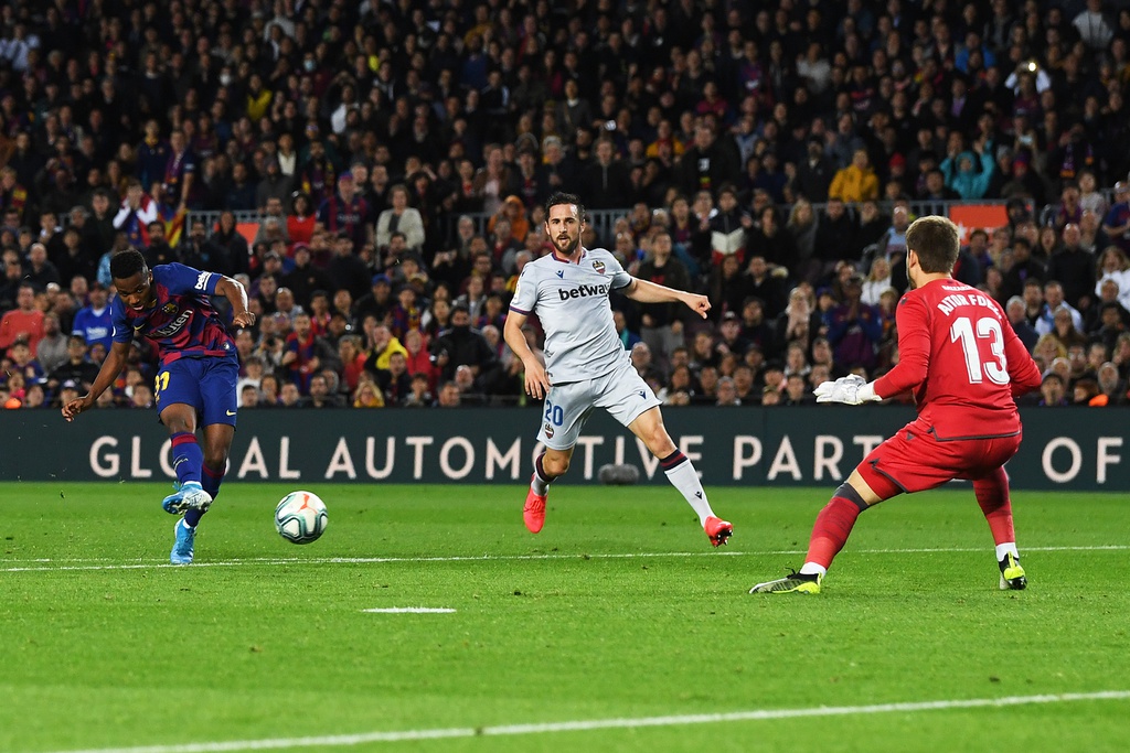 Show dien cua Messi va Fati mang 3 diem ve cho Barca hinh anh 2 barc8.jpg
