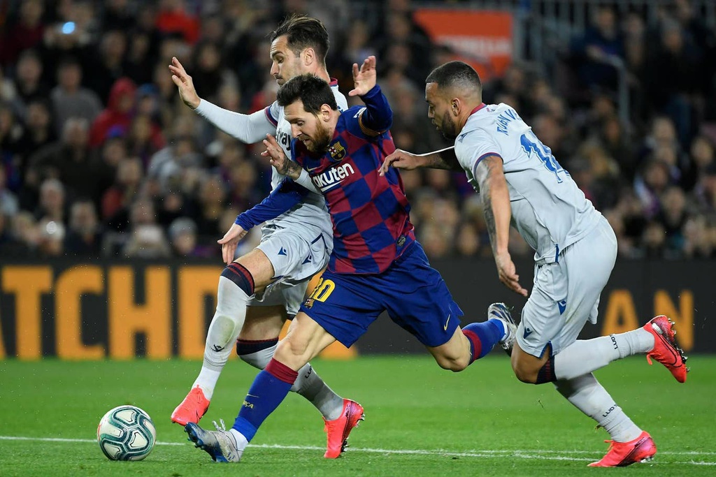 Show dien cua Messi va Fati mang 3 diem ve cho Barca hinh anh 5 barcelona_020220l.jpg