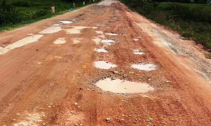 Truy bắt đối tượng chém tử vong người tình giữa đường
