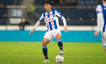 Vì sao Heerenveen loại nhiều tài năng trẻ nhưng giữ lại Văn Hậu?
