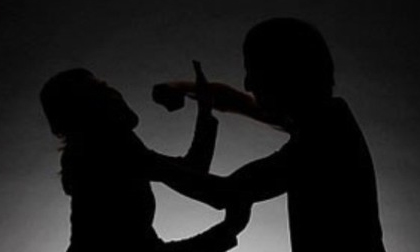 Thanh Hóa: Dùng dao sát hại vợ, đâm bố mẹ vợ rồi tự sát