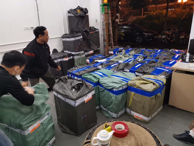 Thu hon 100.000 chiec khau trang chuan bi tuon sang bien gioi hinh anh 1 a1.jpg