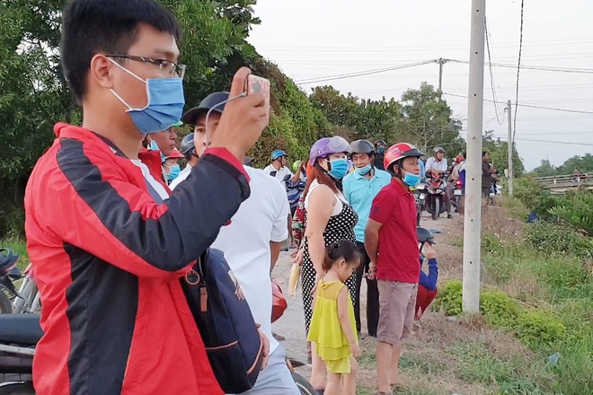 Nguoi dan van un un do ve nha hoang, noi Tuan 'Khi' bi tieu diet hinh anh 1 7e74b09f7c1e8440dd0f.jpg