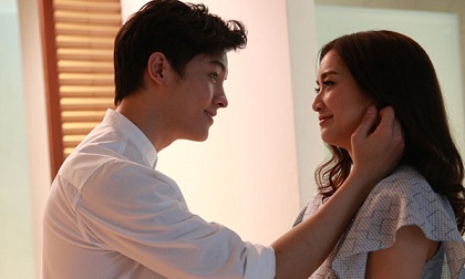 Chồng chê vợ hà tiện, cả tháng chẳng bao giờ có miếng thịt trên mâm, ngày biến cố ập đến mới ‘tròn mắt’ với cô vợ chắc lép của mình