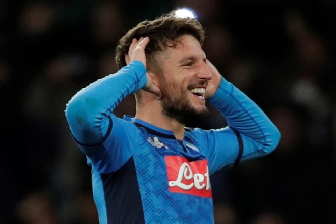 Barca thoat thua truoc Napoli trong ngay Messi im tieng hinh anh 1 2020_02_25T204253Z_1620363951_RC2W7F97M2XF_RTRMADP_3_SOCCER_CHAMPIONS_NAP_FCB_REPORT_1.JPG