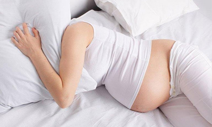 Tư thế nằm ngủ mẹ bầu cần tránh kẻo thai nhi khó thở, gây hại cả mẹ lẫn con