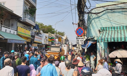 Nữ sinh 15 tuổi chết thảm ở đường Đông Bắc