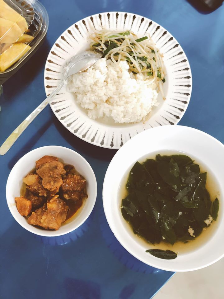 Du hoc sinh Han ke chuyen o khu cach ly: 'Viet Nam dang lam rat tot' hinh anh 5 87500251_1080130592320944_6404691279455715328_o.jpg