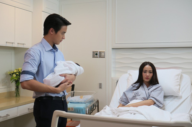 Bồ vừa thông báo có thai, chồng lập tức chi 2 tỷ mua chung cư tặng, ngờ đâu tới ngày giao nhà, nhìn người tới nhận mà anh chết sững - Ảnh 1. Bồ vừa thông báo có thai, chồng lập tức chi 2 tỷ mua chung cư tặng, ngờ đâu tới ngày giao nhà, nhìn người tới nhận mà anh chết sững - Ảnh 1.