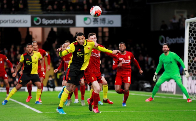 Thua soc Watford 0-3, Liverpool vo mong bat bai o Premier League hinh anh 1 2020_02_29T174859Z_400834858_RC2HAF9AIOR6_RTRMADP_3_SOCCER_ENGLAND_WAT_LIV_REPORT.JPG