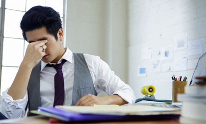 Thương tình nên tôi cho mẹ của người yêu cũ 2 triệu, không ngờ ngay hôm sau, bạn gái mới đã đưa trả lại số tiền đó kèm câu nói khiến tôi giận tê tái