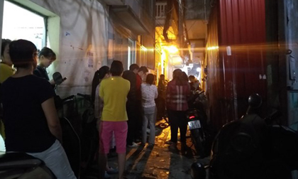 Hà Nội: Cháy ngôi nhà trong ngõ, 1 nữ sinh viên tử vong, nhiều người khác bị thương