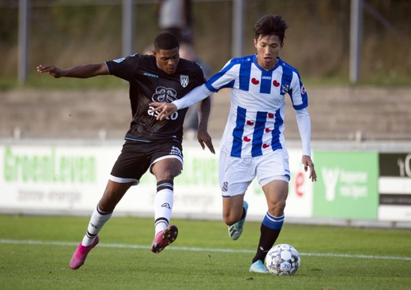 Van Hau cung Jong Heerenveen thang 9-1 truoc Jong Willem II hinh anh 1 van_hau_prhy.jpg