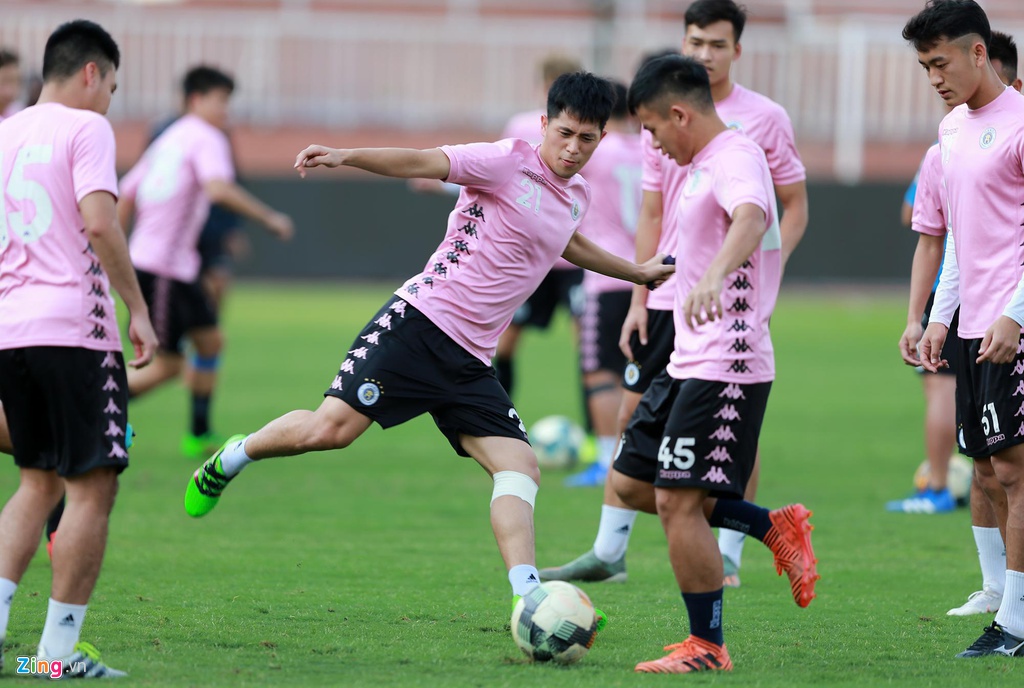 Cong Phuong va nhung su tro lai dang cho doi cua V.League 2020 hinh anh 3 hn6_zing.jpg
