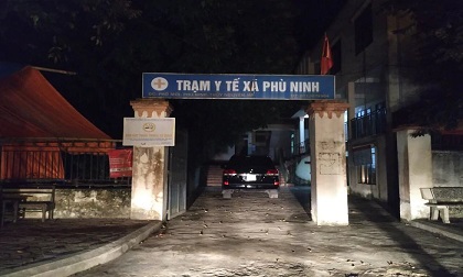 Bố cô gái nhiễm COVID-19 đã tiếp xúc với 16 người