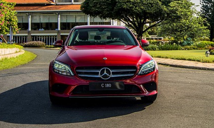 Mercedes – Benz tung xe sang C 180 giá rẻ 1,4 tỷ đồng