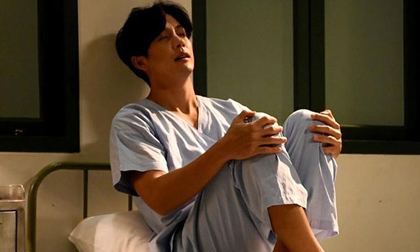 Vợ mới mất được nửa tháng đã rước người phụ nữ khác về nhà, chồng bị lên án kịch liệt nhưng sự thật là câu chuyện mà ai nghe cũng đẫm nước mắt