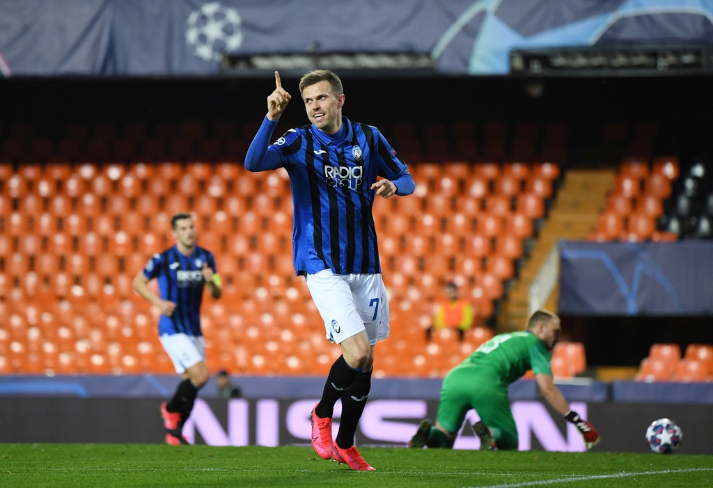 Atalanta viet tiep chuyen co tich o Champions League voi thang loi 8-4 hinh anh 8 2020_03_10T215306Z_939458653_RC29HF9H6FBG_RTRMADP_3_SOCCER_CHAMPIONS_VAL_ATT_REPORT.JPG