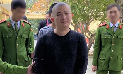 Bắt thanh niên là 'ông trùm' đường dây đánh bạc hàng trăm tỉ đồng qua mạng