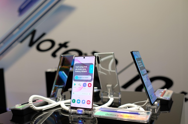 Loat iPhone chinh hang giam gia manh hinh anh 7 note10.jpg