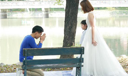 Đúng ngày tôi đi chụp ảnh cưới, chồng cũ đột nhiên xuất hiện với bộ dạng tàn tạ và cầu xin tôi đừng tái hôn