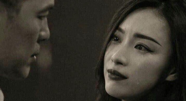 Ngày cưới, tôi lén lau nước mắt, khóc thầm trước cảnh chồng đem nhốt con trai vào phòng ngủ trước giờ rước dâu - Ảnh 2.